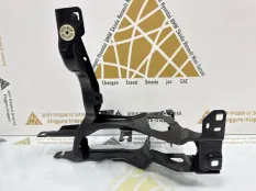 Кронштейн фары BMW X5 2019-2023 51647421709 G05, левый