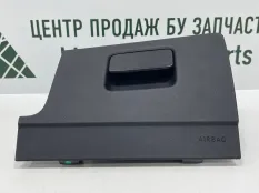 Бардачок Volkswagen Passat 3G2857922C B8 2018Г 3G ДО РЕСТАЙЛИНГ ДВИГ CUKC 1.4 ГИБРИД