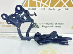 Петля капота BMW X1 2015-2019 41007427126 F48, правая