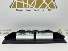 Воздуховод радиатора нижний Volvo XC90 2014-2019 31690409 2 L_ ДО РЕСТАЙЛИНГ