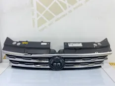 Решетка радиатора Volkswagen Tiguan 2020-2022 5NA853653 2 AD1 РЕСТАЙЛИНГ