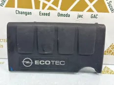 Декоративная крышка двигателя Opel Astra 2013 55561431 J P10 5D РЕСТАЙЛИНГ A14XER