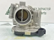 Дроссельная заслонка Opel Astra 2013 55562270 J P10 5D РЕСТАЙЛИНГ A14XER