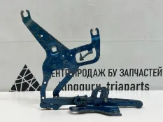 Петля капота BMW X5 2013-2018 41007381782 F15, правая