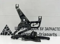 Петля капота BMW X5 2013-2018 41007381782 F15, правая
