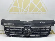 Решетка радиатора Volkswagen Transporter 2009-2015 7H5807101 T5 РЕСТАЙЛИНГ