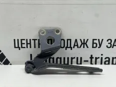Петля капота Skoda Yeti 2009-2014 5L0823302E 1 5L6 ДО РЕСТАЙЛИНГ, правая