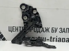 Петля капота BMW X4 2014-2017 41617262876 F26, правая