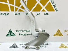 Петля капота Lada Vesta 2015-2022 8450008287 1 GFL_ ДО РЕСТАЙЛИНГ, левая