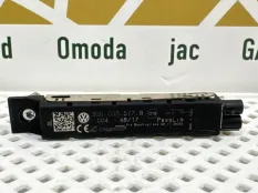 Усилитель антенны Volkswagen Passat 3G5035577B B8 2018Г 3G ДО РЕСТАЙЛИНГ ДВИГ CUKC 1.4 ГИБРИД, задний