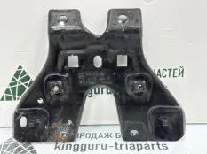 Кронштейн замка капота Volkswagen Passat 3G0805567 B8 2018Г 3G ДО РЕСТАЙЛИНГ ДВИГ CUKC 1.4 ГИБРИД
