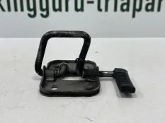Крюк замка капота Volkswagen Passat 3G0823186B B8 2018Г 3G ДО РЕСТАЙЛИНГ ДВИГ CUKC 1.4 ГИБРИД