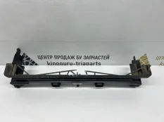 Кронштейн радиатора BMW 5 2013 - 2016 17117639071 F07 РЕСТАЙЛИНГ