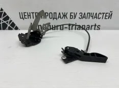 Крюк замка капота BMW 7 2012-2015 51237183765 F01 РЕСТАЙЛИНГ, левый