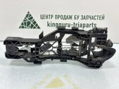 Кронштейн ручки двери Volkswagen Passat CC 2011 3C8839885 1 ДОРЕСТАЙЛИНГ CDA 170923 BZB, передний левый