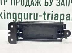 Отбойник крышки багажника Skoda Octavia 2013-2017 5E0827034B A7 5E3 ДО РЕСТАЙЛИНГ, правый