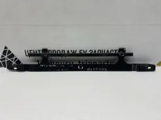 Кронштейн радиатора BMW X3 2014-2017 17117593852 F25 РЕСТАЙЛИНГ