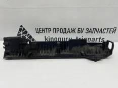 Кронштейн радиатора BMW X3 2010-2014 17117593838 F25, левый