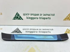 Накладка порога внутренняя Skoda Octavia 2013-2017 5E0853541C A7 5E3 ДО РЕСТАЙЛИНГ, задняя левая