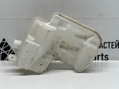 Бачок омывателя Skoda Octavia 2013-2017 5Q0955453 A7 5E3 ДО РЕСТАЙЛИНГ