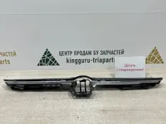 Решетка радиатора Volkswagen Golf 2019-2022 5H0853651AB041 8 CD1