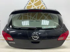 Крышка багажника Opel Astra 2013 93867130 J P10 5D РЕСТАЙЛИНГ A14XER