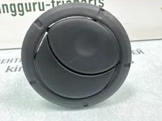 Дефлектор воздуховода радиатора Renault Duster 2020 687604194R 1 HSA/M РЕСТАЙЛИНГ 1.6 H4M, передний