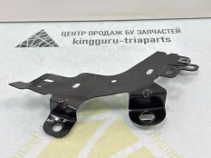 Кронштейн блока управления двигателем Renault Duster 2020 243562645R 1 HSA/M РЕСТАЙЛИНГ 1.6 H4M, передний