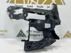 Кронштейн бампера BMW X5 2019-2023 51118069228 G05 M-PACK, передний правый