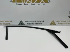 Уплотнитель стекла двери Volvo XC90 2014-2019 31841450 2 L_ ДО РЕСТАЙЛИНГ, передний правый