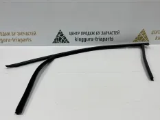 Уплотнитель стекла двери BMW 3 2018-2022 7407403 G20, передний левый