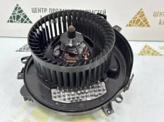 Моторчик печки Volkswagen Passat 3Q2819021 B8 2018Г 3G ДО РЕСТАЙЛИНГ ДВИГ CUKC 1.4 ГИБРИД