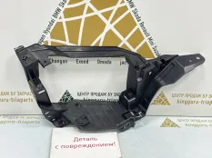 Кронштейн насадки глушителя BMW X5 2019-2023 51128074188 G05, правый
