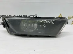 Фара противотуманная Skoda Octavia 2013-2017 5E0941700E A7 5E3 ДО РЕСТАЙЛИНГ, правая