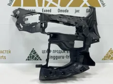 Кронштейн бампера BMW X5 2019-2023 51118069228 G05 M-PACK, передний правый
