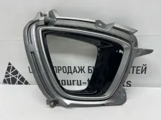 Решетка противотуманной фары KIA Sorento 2014-2017 86526C5040 3 UM ДО РЕСТАЙЛИНГ, правая