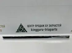 Молдинг двери BMW X7 2019-2022 51137428710 G07, задний правый