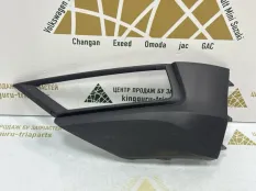 Решетка противотуманной фары Volkswagen Tiguan 2016-2020 5NA853211A 2 AD1 ДО РЕСТАЙЛИНГ, левая