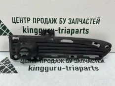 Решетка бампера MINI cooper Hatch 2013-2018 51117340748 F56 ДО РЕСТАЙЛИНГ, правая