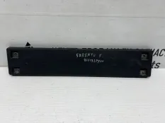 Подиум номерного знака KIA Sorento 2012-2021 865192P500 2 XM РЕСТАЙЛИНГ
