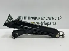 Домкрат Volkswagen Transporter 2015-2019 7E0011031L T6 ДО РЕСТАЙЛИНГ