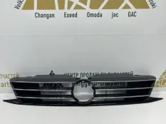 Решетка радиатора Volkswagen Jetta 2014-2018 5C6853655F 6 162 РЕСТАЙЛИНГ