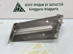 Крепление радиатора BMW X5 2010-2013 51747162627 E70 РЕСТАЙЛИНГ, левое
