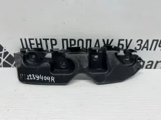 Кронштейн бампера Renault Duster 2015-2021 622229960R 1 HSA/M РЕСТАЙЛИНГ, передний правый