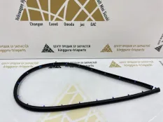 Уплотнитель дверного проема BMW X1 2015-2019 51767349646 F48, задний левый