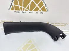 Накладка крышки багажника Changan UNI-T 2020-2024 6302140CN01 1, левая
