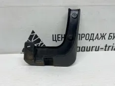 Брызговик KIA Rio 2015-2017 868324Y000 3 UB РЕСТАЙЛИНГ ХЭТЧБЕК, передний правый