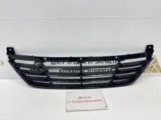 Решетка бампера нижняя Hyundai IX35 2013-2015 865612Y000 LM РЕСТАЙЛИНГ, передняя