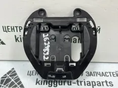 Кронштейн эмблемы Skoda Karoq 2017-2021 57G853343 1 NU7 ДО РЕСТАЙЛИНГ