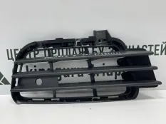 Решетка бампера Volkswagen Touareg 2010-2014 7P6853666A9B9 2 7P5 ДО РЕСТАЙЛИНГ, передняя правая